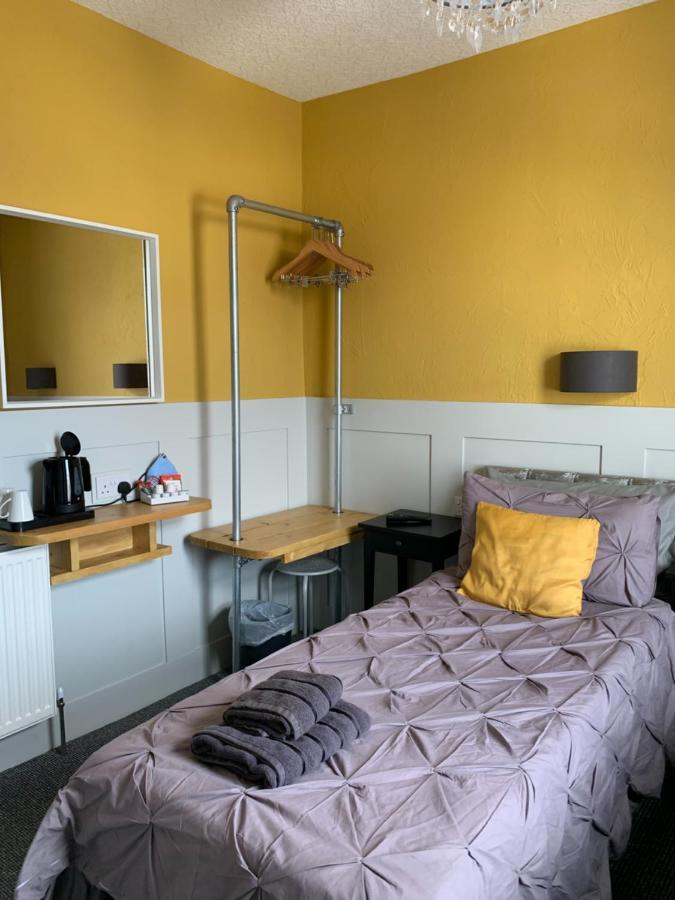 The Woodleigh Family Hotel Blackpool Exteriör bild