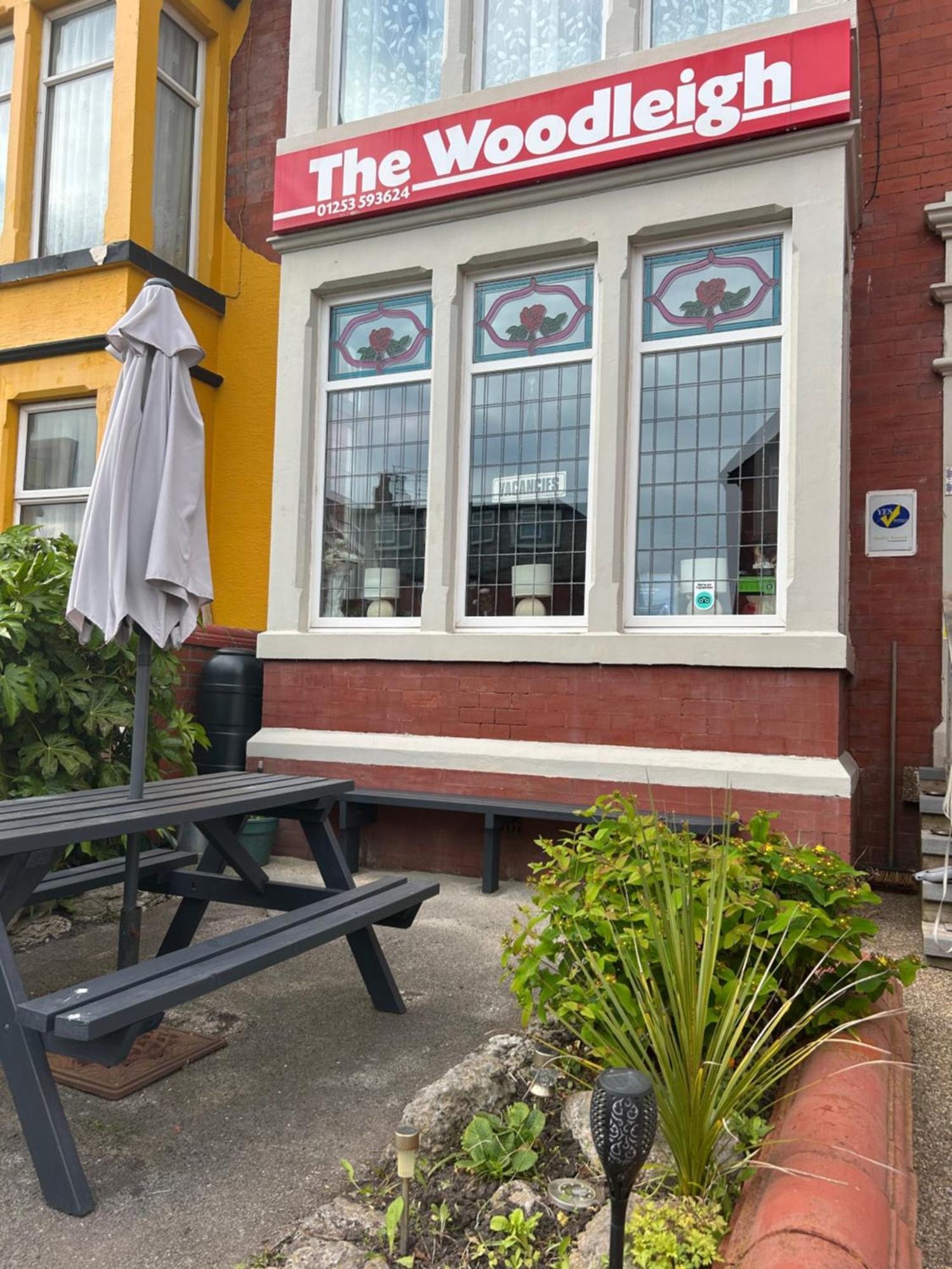 The Woodleigh Family Hotel Blackpool Exteriör bild