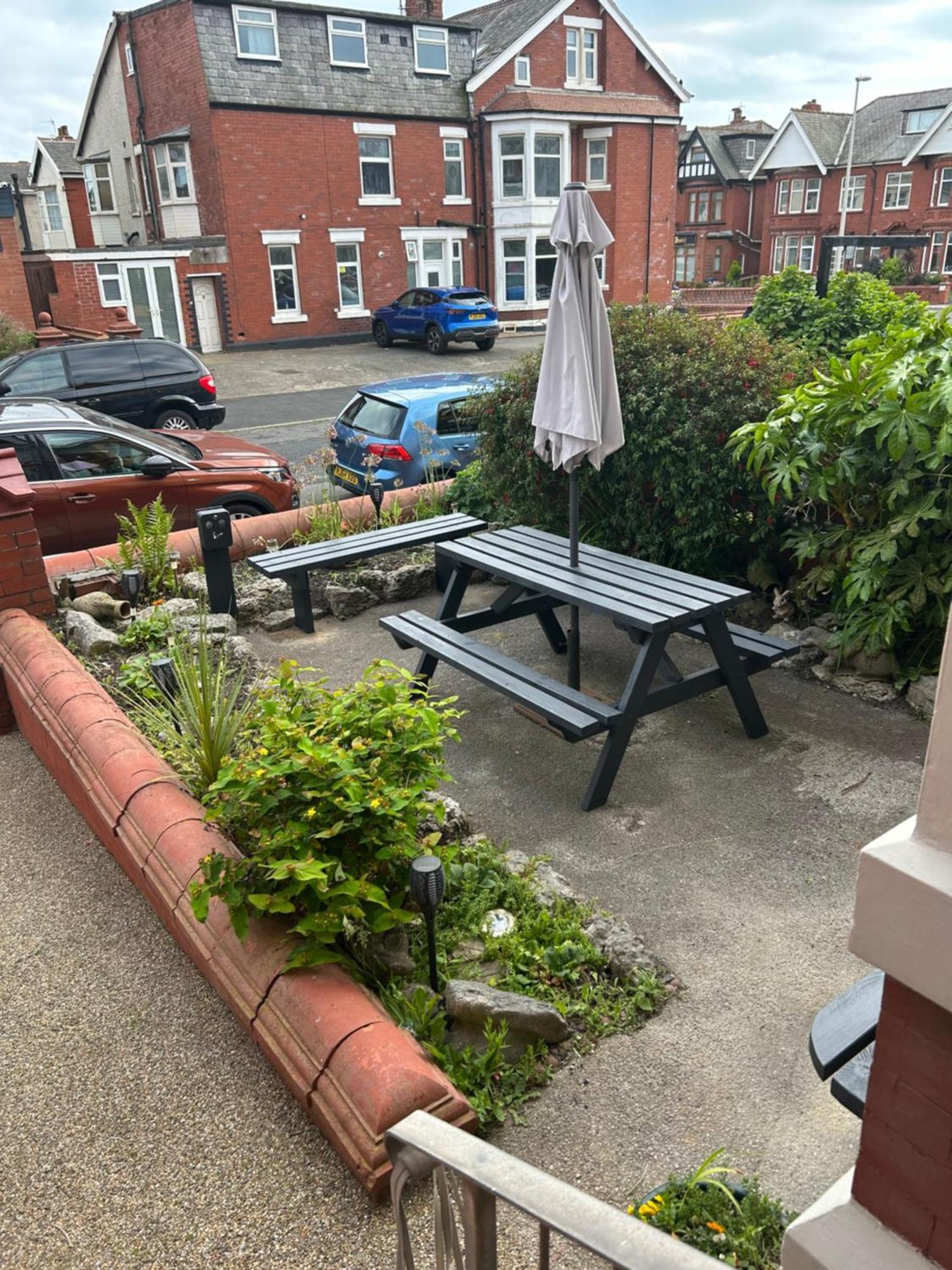 The Woodleigh Family Hotel Blackpool Exteriör bild
