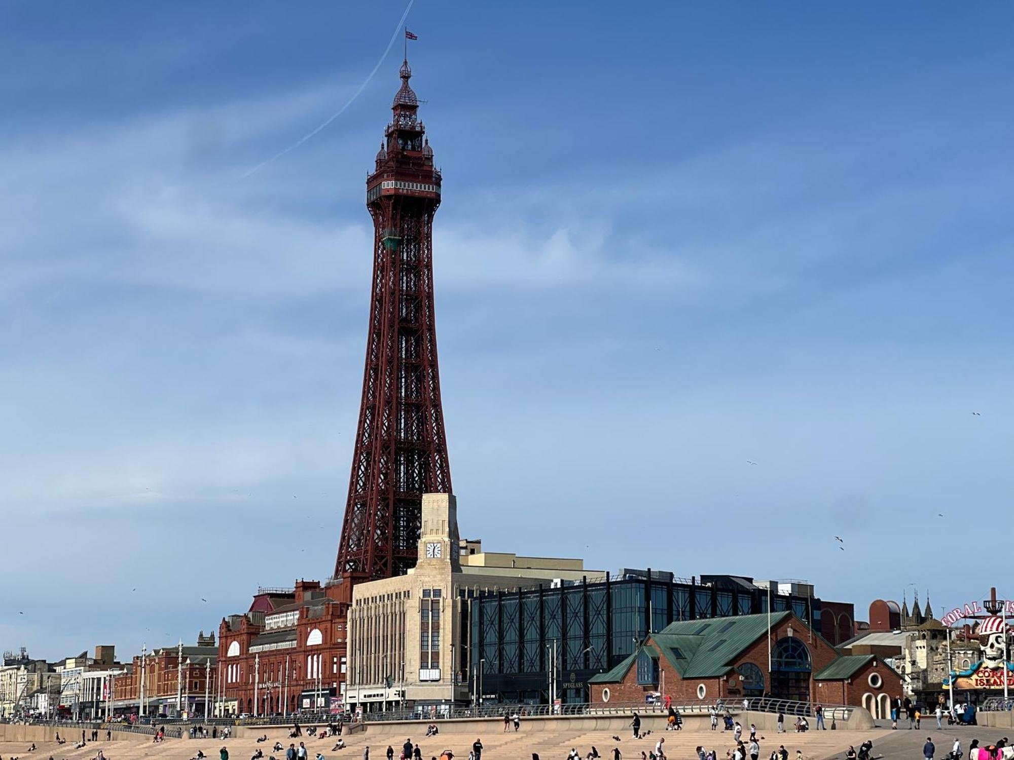 The Woodleigh Family Hotel Blackpool Exteriör bild